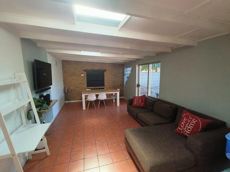 To Let 3 Bedroom Property for Rent in St Dumas Western Cape